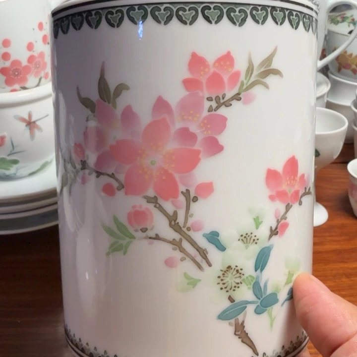 一***酒醴陵群力桃花笔筒福利价