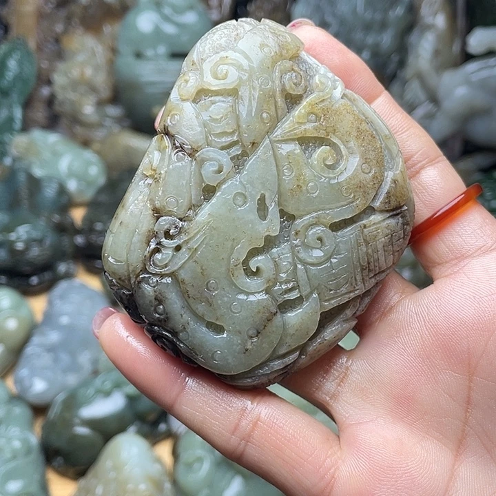 未镶嵌和田玉挂件