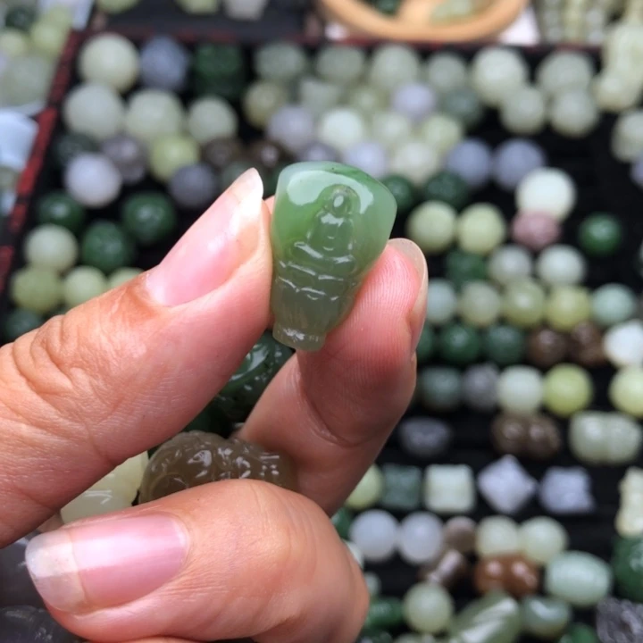 【闪购商品】和田玉未镶嵌颈饰