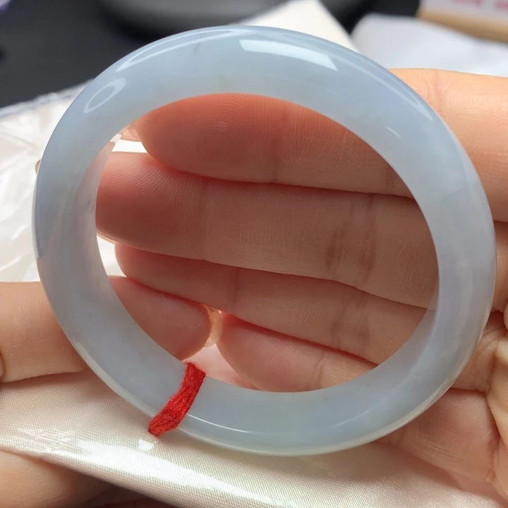 翡翠手镯未镶嵌54545555