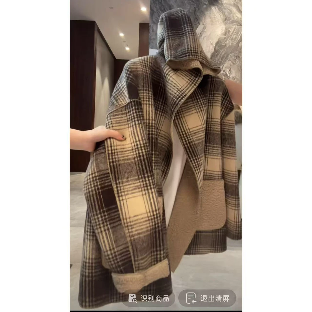 徐秋阳     格调麦田 （两面穿) 氛围感拿捏加厚毛绒绒外套13769