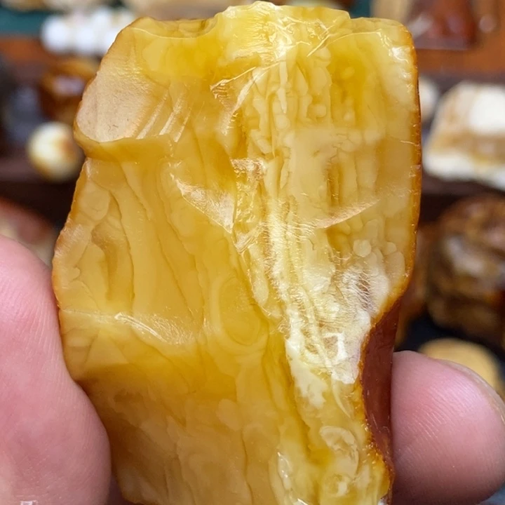 未镶嵌定制琥珀定制琥珀