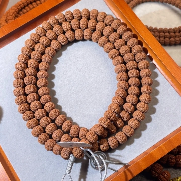 @***、吊坠金刚菩提老树王长串