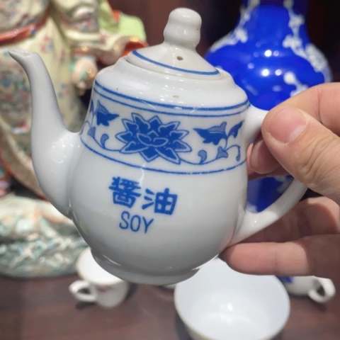 景德镇陶瓷学院一个