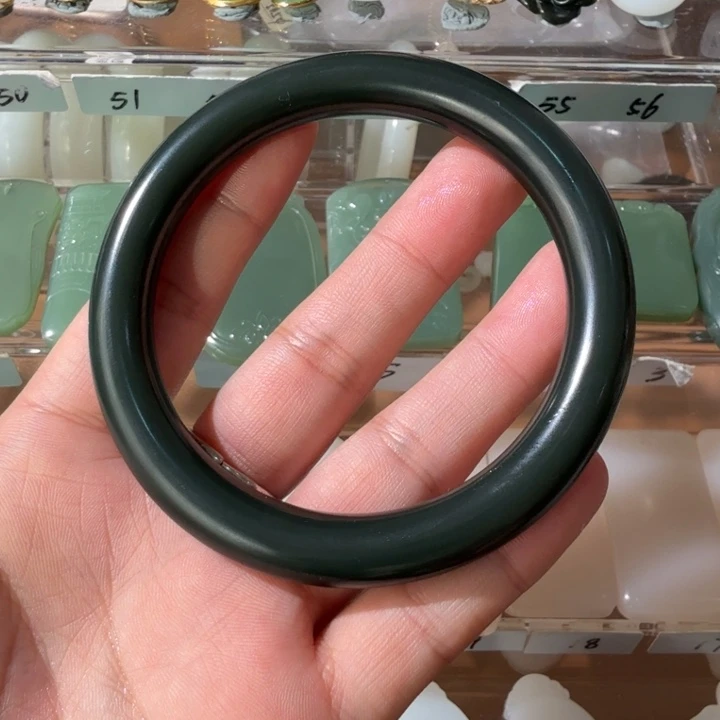和田玉颈饰未镶嵌天花板墨青羊脂玉手镯内径51.5，54-56