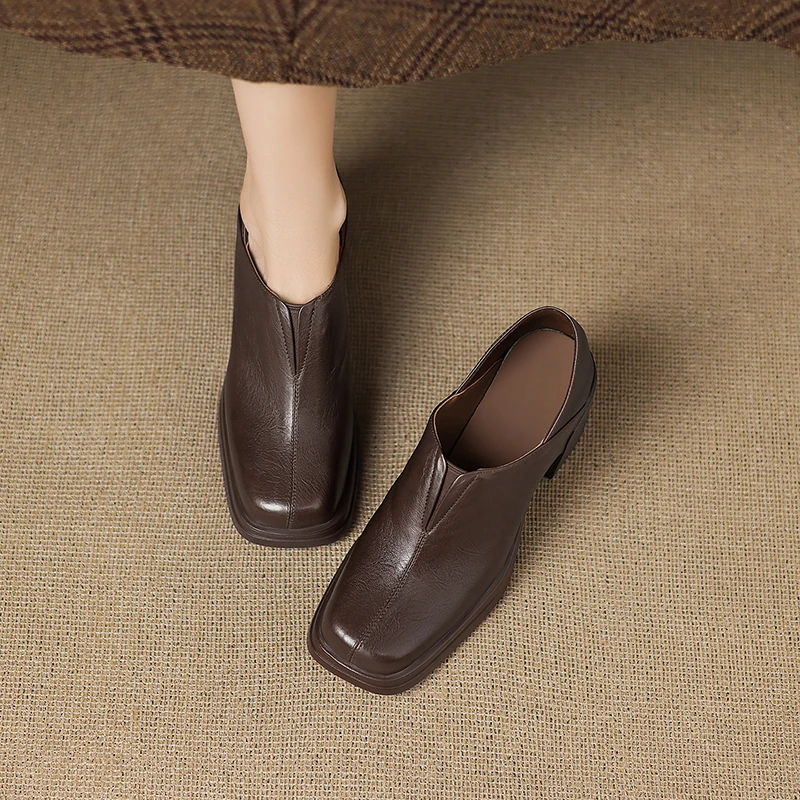 小个子7.5CM粗跟防水台深口单鞋秋季新款棕色真皮圆头一脚蹬女鞋