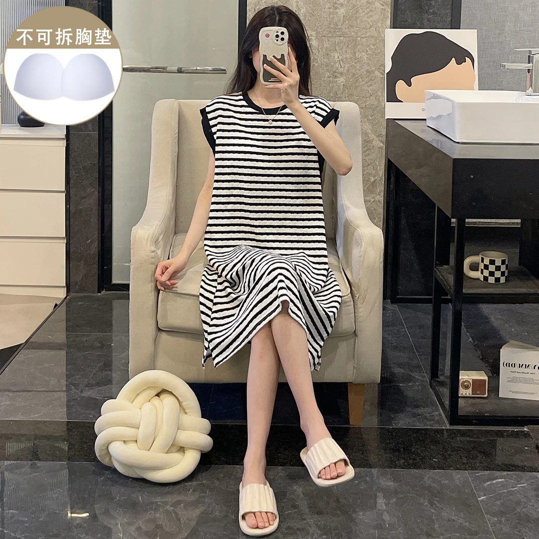 休闲睡衣女夏季带胸垫黑色条纹圆领短袖睡裙中长款舒适宽松家居服