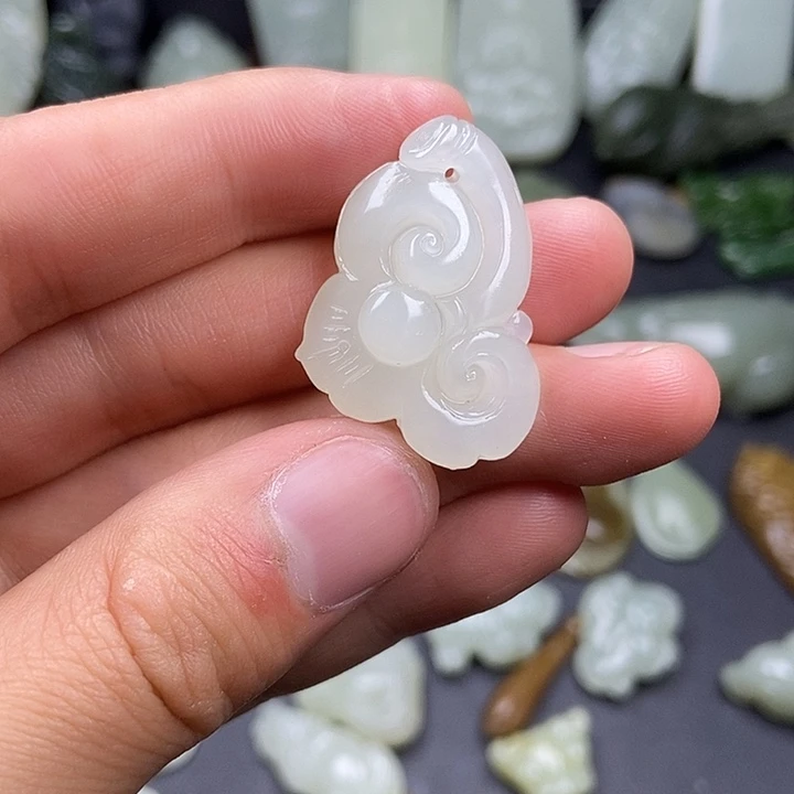 未镶嵌和田玉挂件