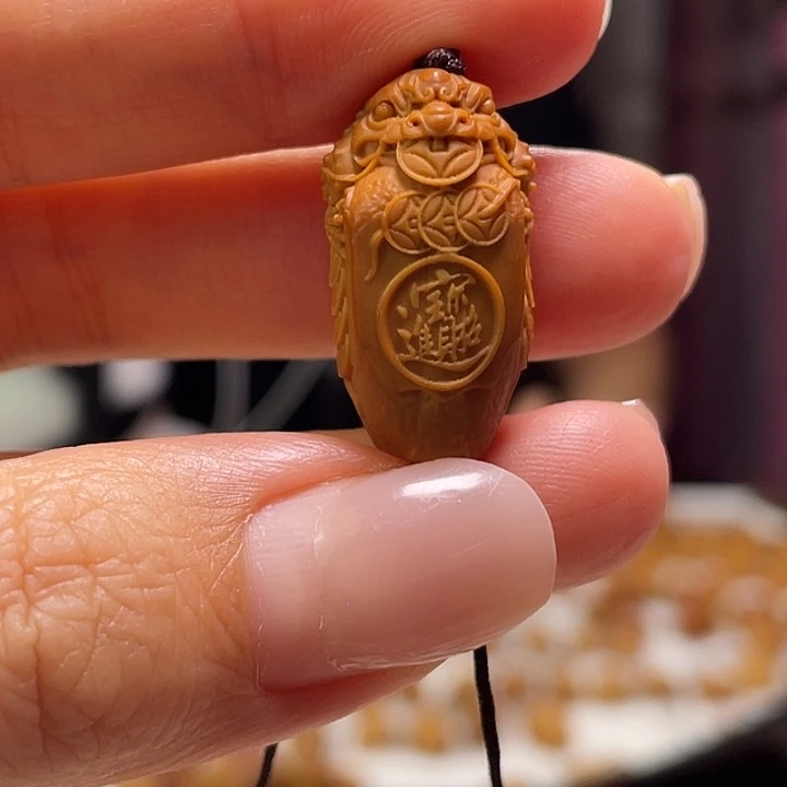 橄榄核吊坠橄榄核