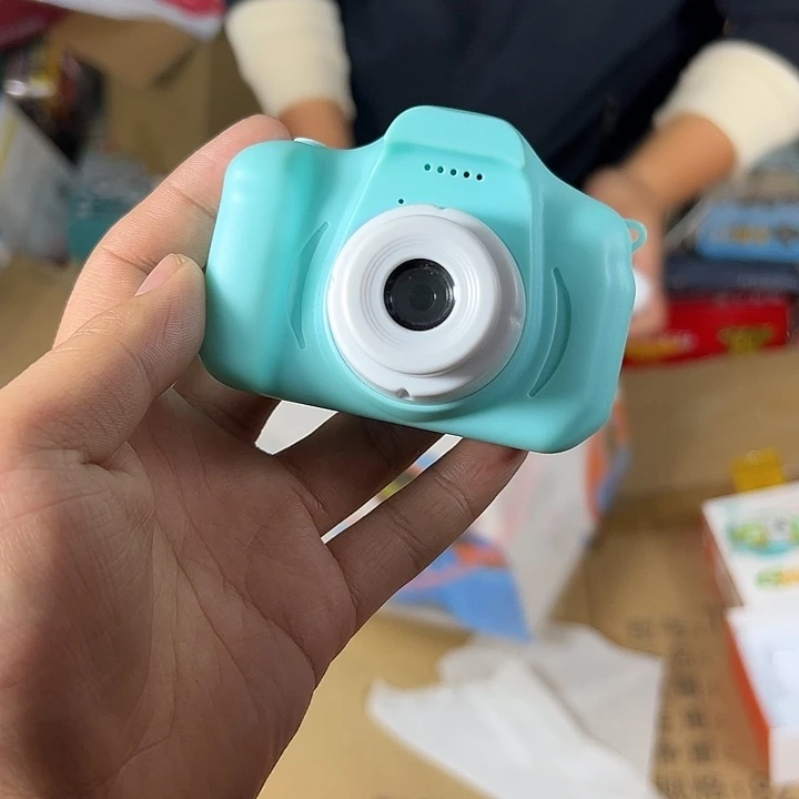 胶制粉色可爱相机