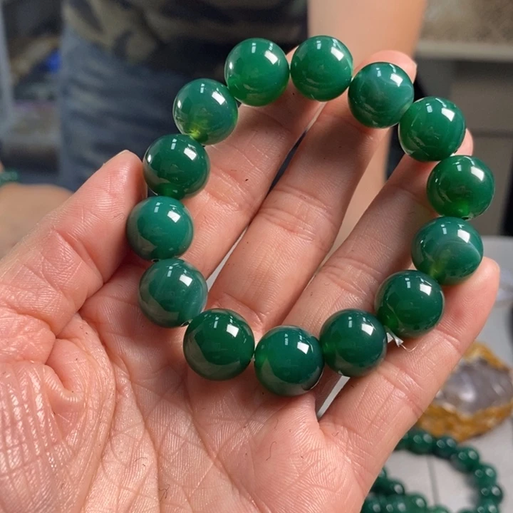 玛瑙/玉髓手串未镶嵌