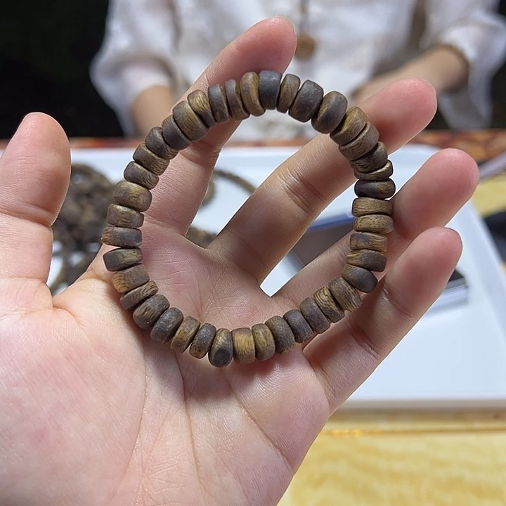 手串沉香卡8单圈