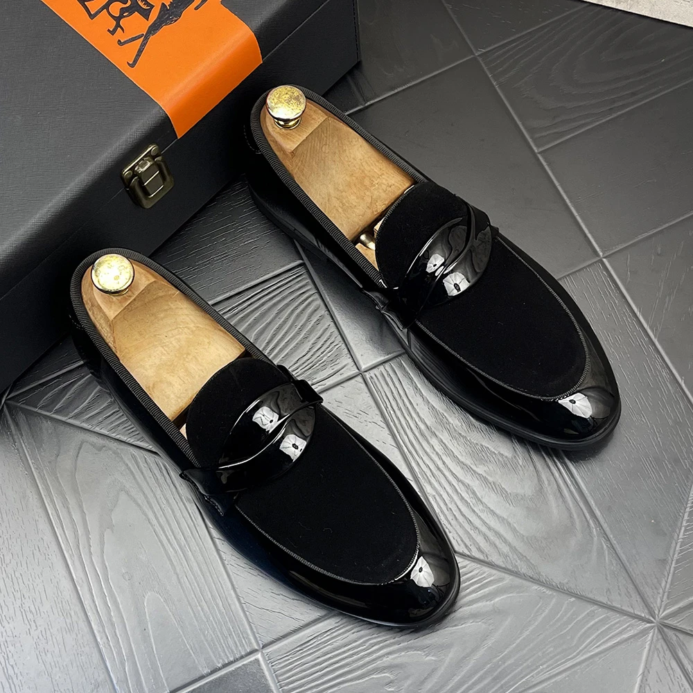 韩版新款尖头皮鞋男套脚休闲鞋发型师潮流小皮鞋乐福鞋漆面增高鞋