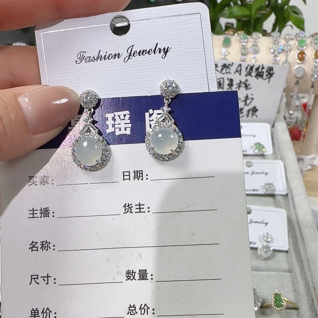 翡翠戒指银S925镶嵌缅甸a货翡翠s925银镶戒指