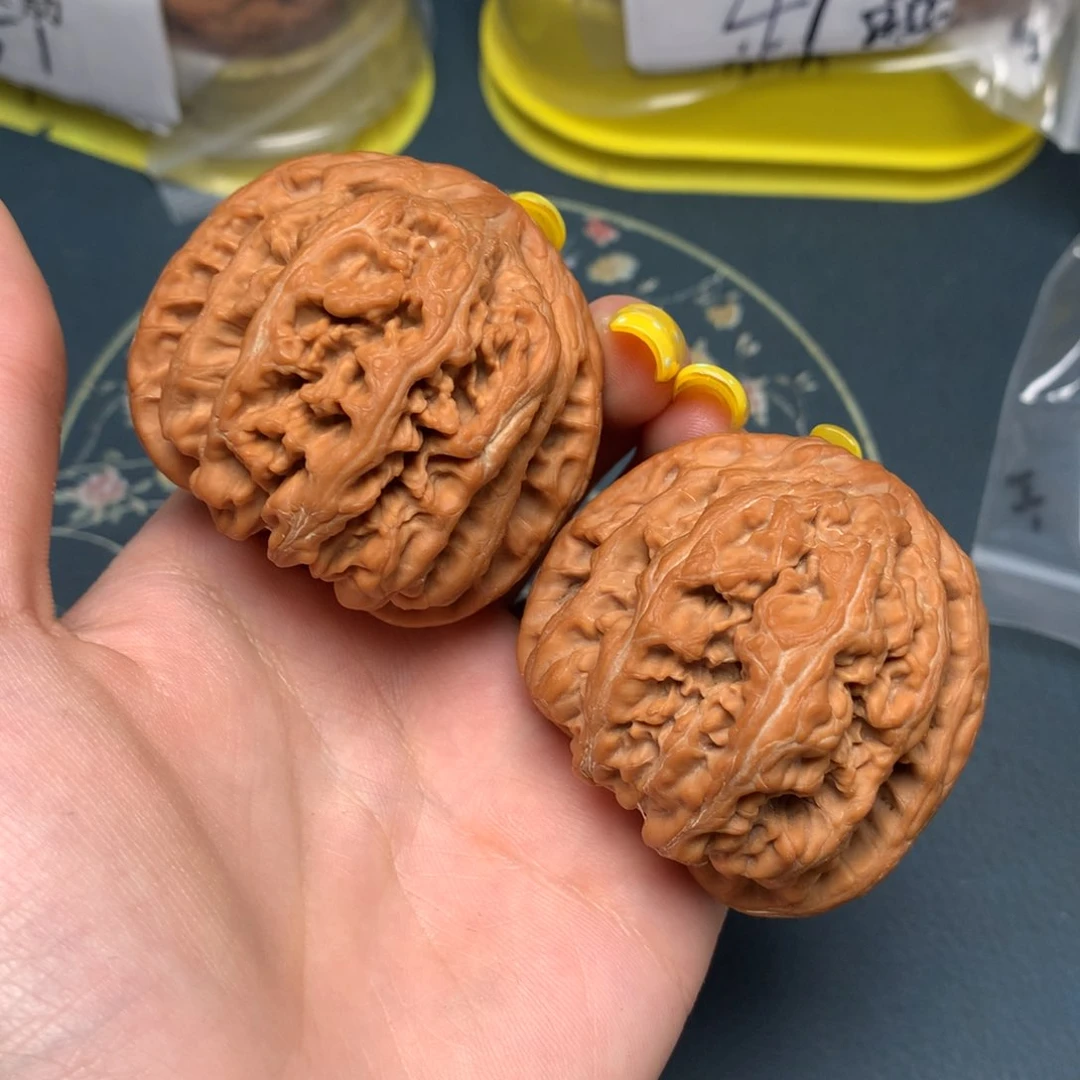 文玩核桃把件48-23526-0