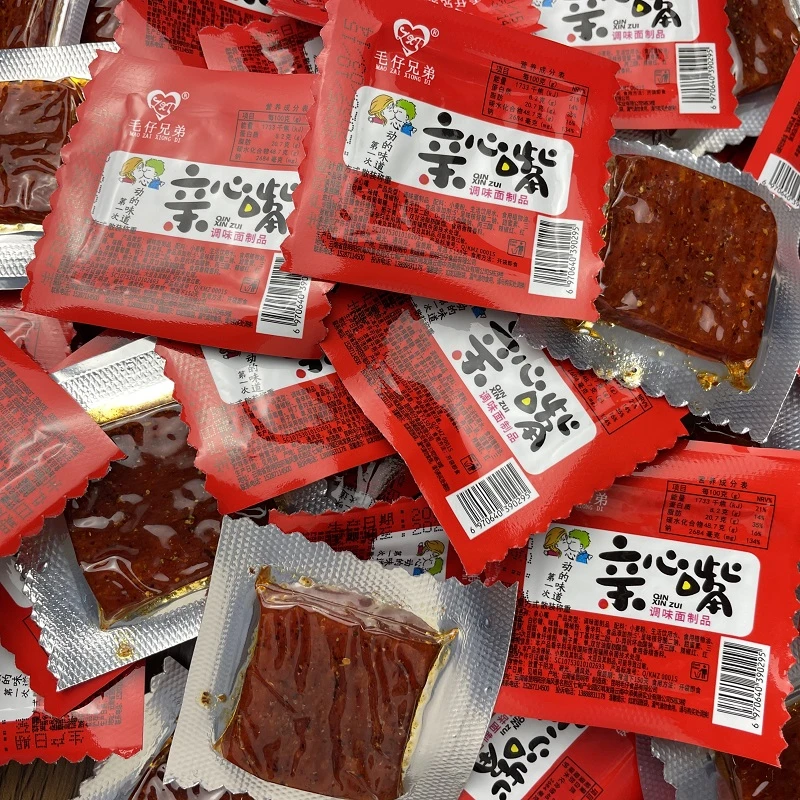 毛仔兄弟经典小辣条怀旧零食办公室宿舍解馋麻辣休闲食品小吃