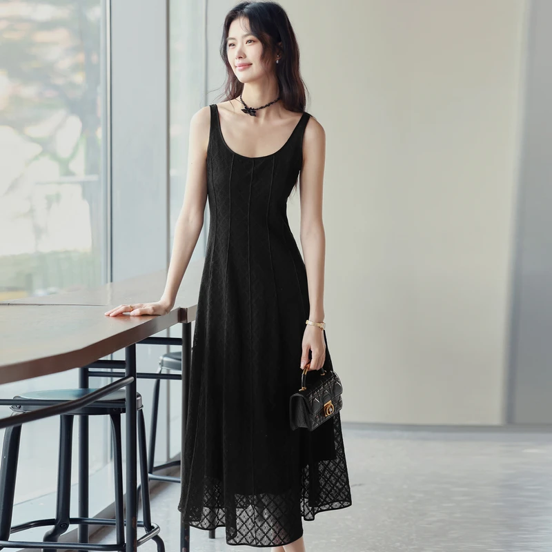 【天鹅裙】伊芙丽U领蕾丝气质显瘦黑色背心连衣裙女春季1G2992901