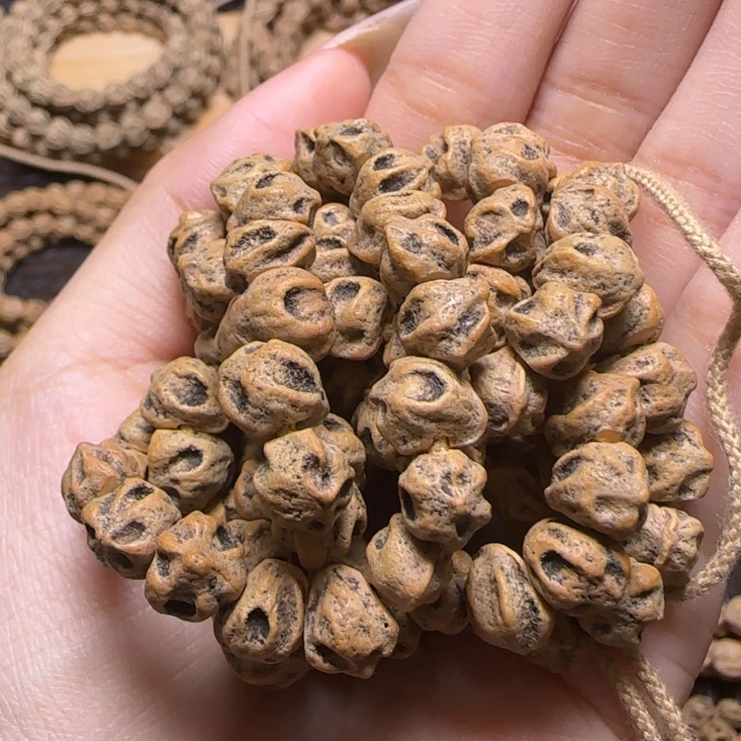 吊坠柏香籽/百香籽糊**迷