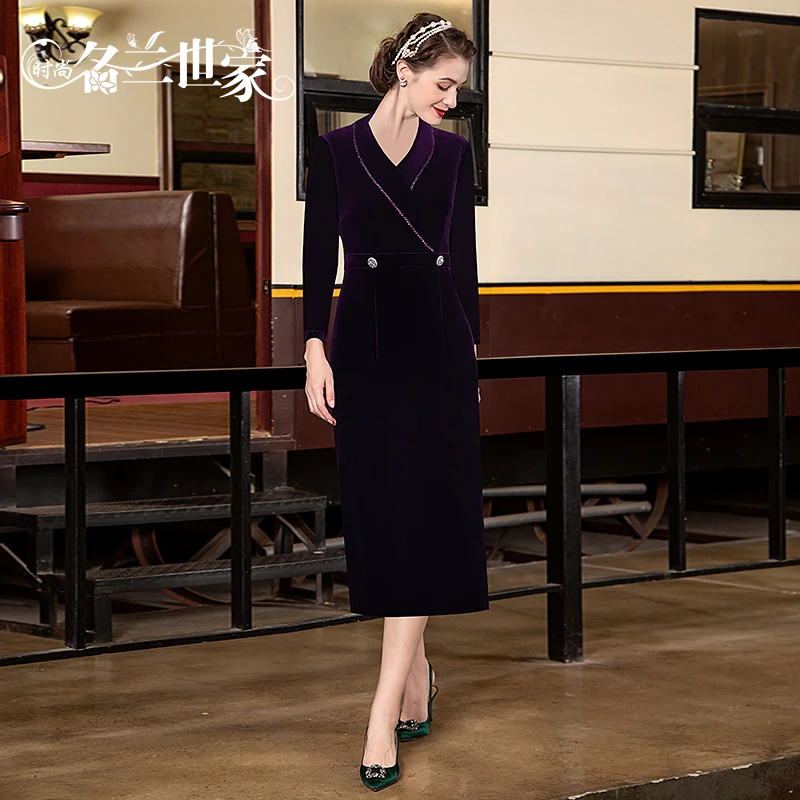 【晚晴】时尚名兰世家黑色v领丝绒长袖连衣裙时尚中长款MQZ01A8091