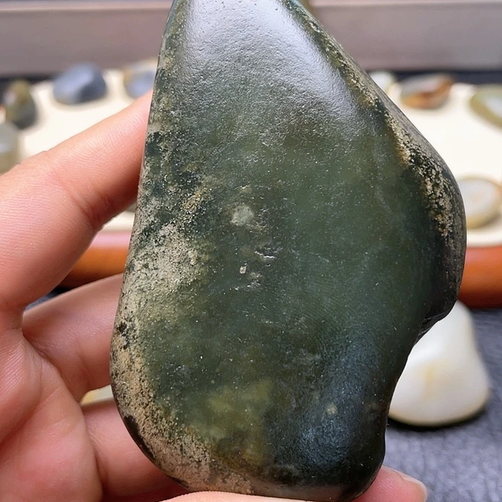 和田玉颈饰未镶嵌23