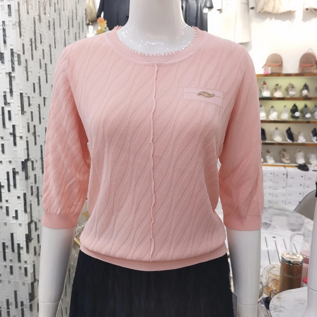 8944   新款冰凉镂空六分袖上衣