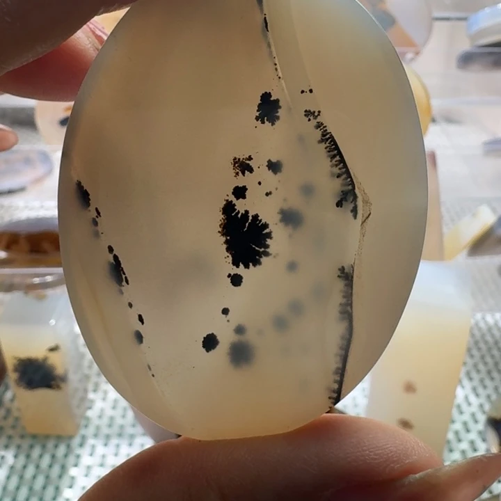 玛瑙/玉髓未镶嵌项链