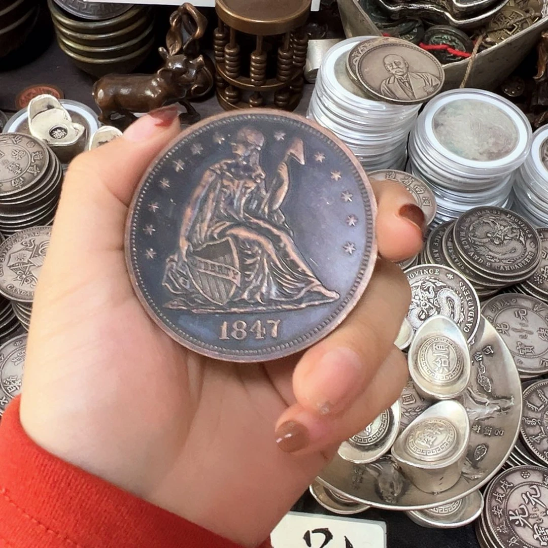 金属复古风格摆件