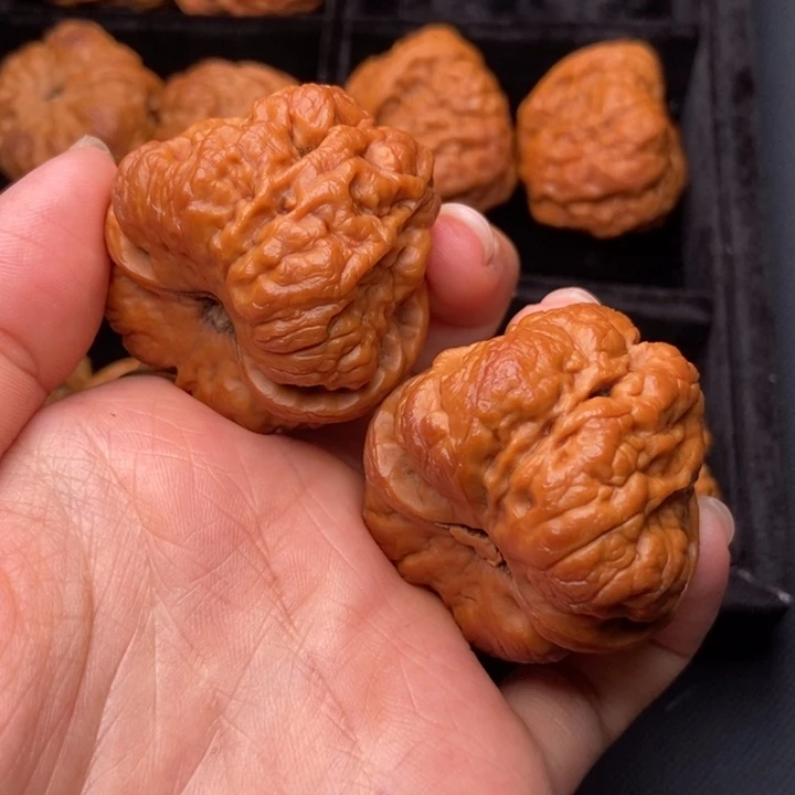 文玩核桃吊坠秦岭核桃