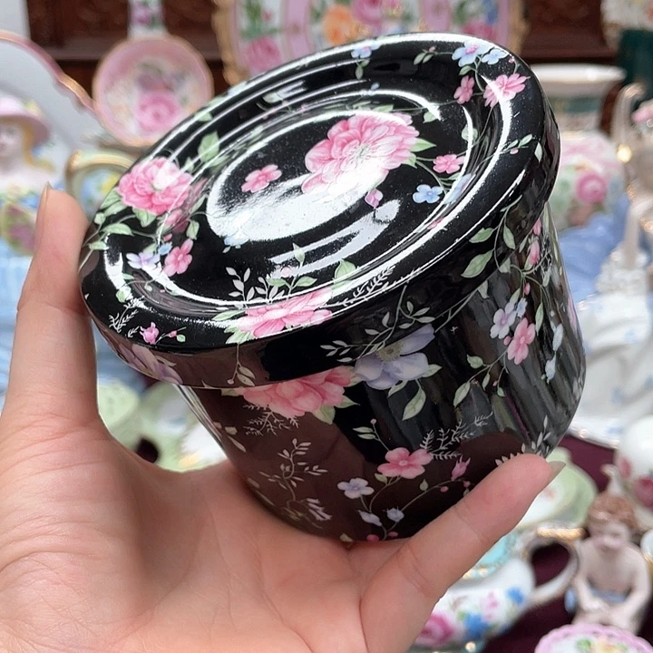 杯碟陶瓷摆件陶瓷