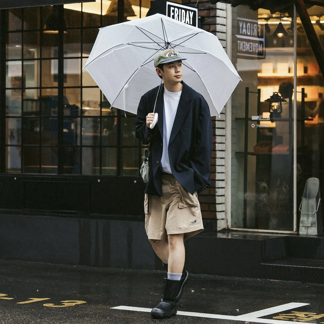 And男女同款尼龙单肩斜挎包