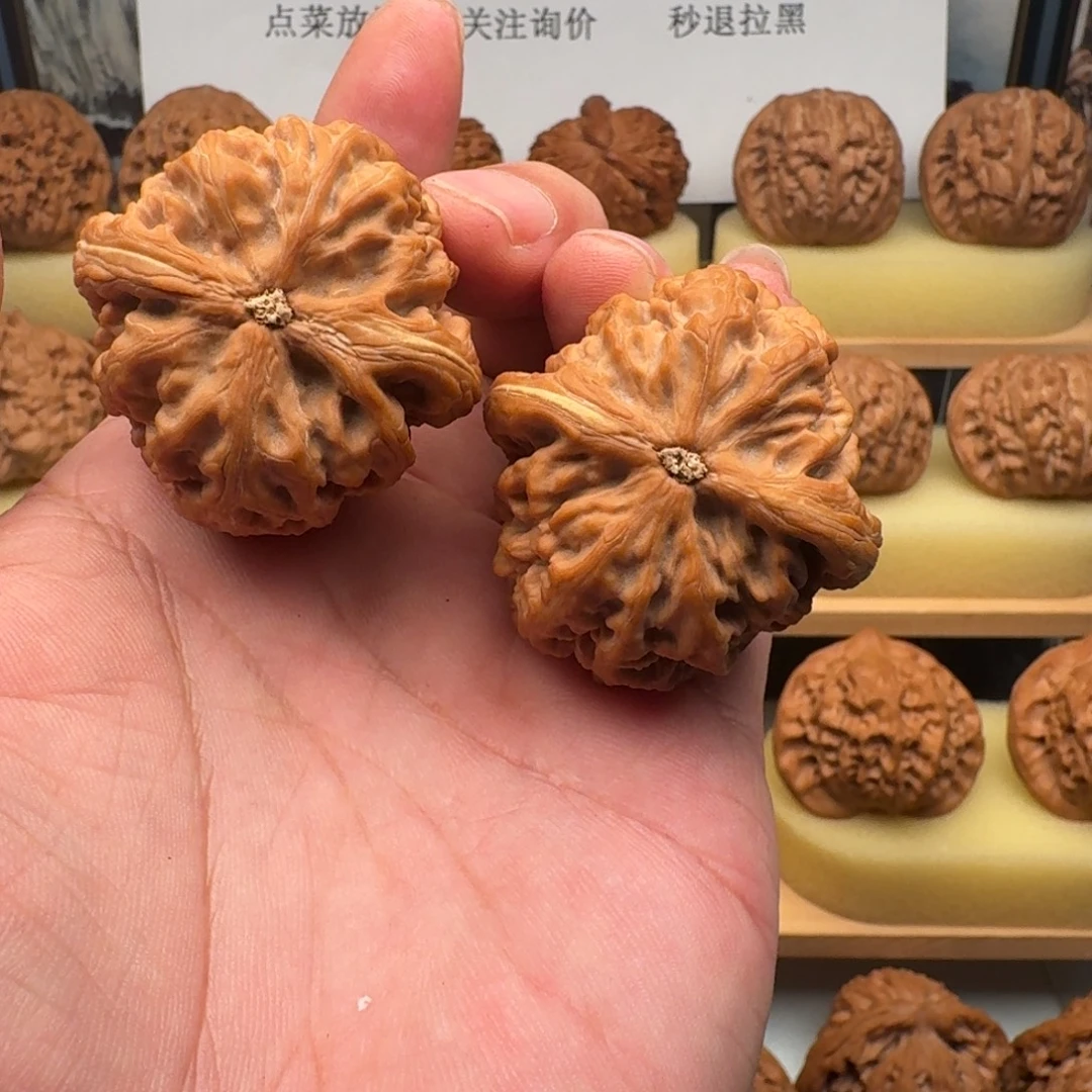 买***主吊坠文玩核桃红锦鲤