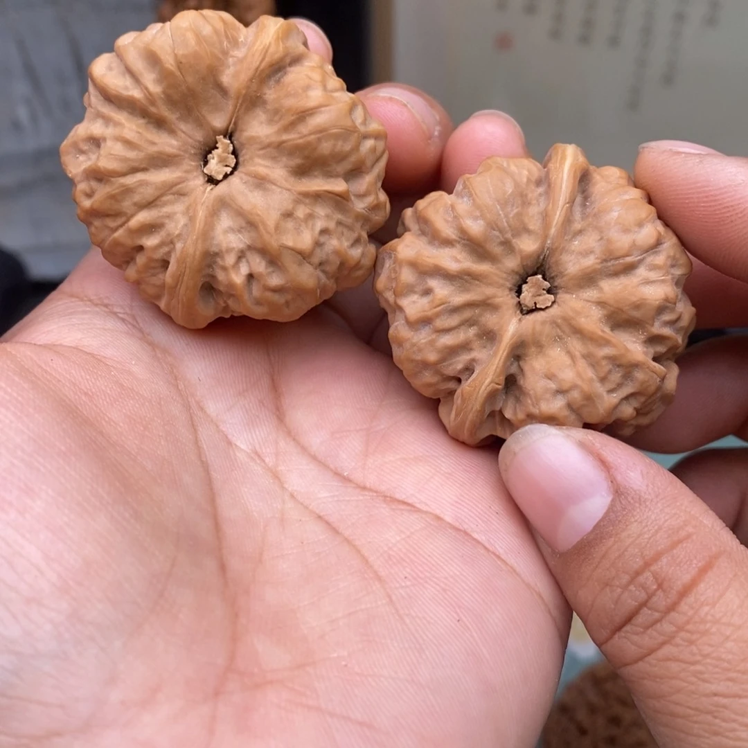 文玩核桃把件39蛤蟆头84