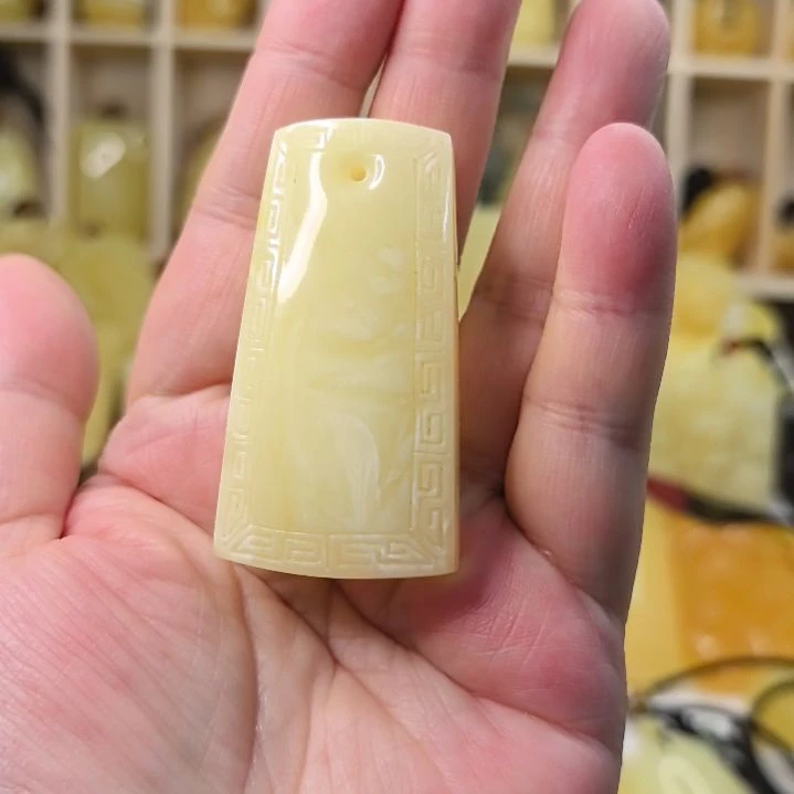 蜜蜡颈饰未镶嵌无事牌