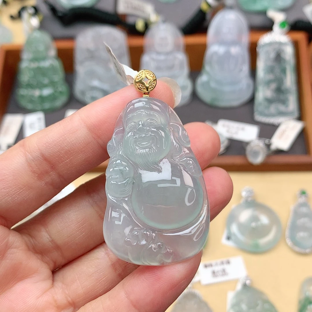 翡翠颈饰18K金镶嵌财神爷
