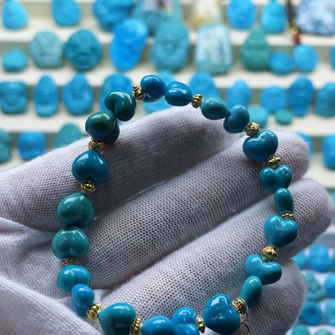 绿松石未镶嵌颈饰