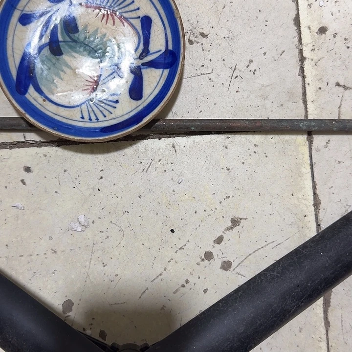 信***变摆件陶攀登高峰艺术瓷器盘子