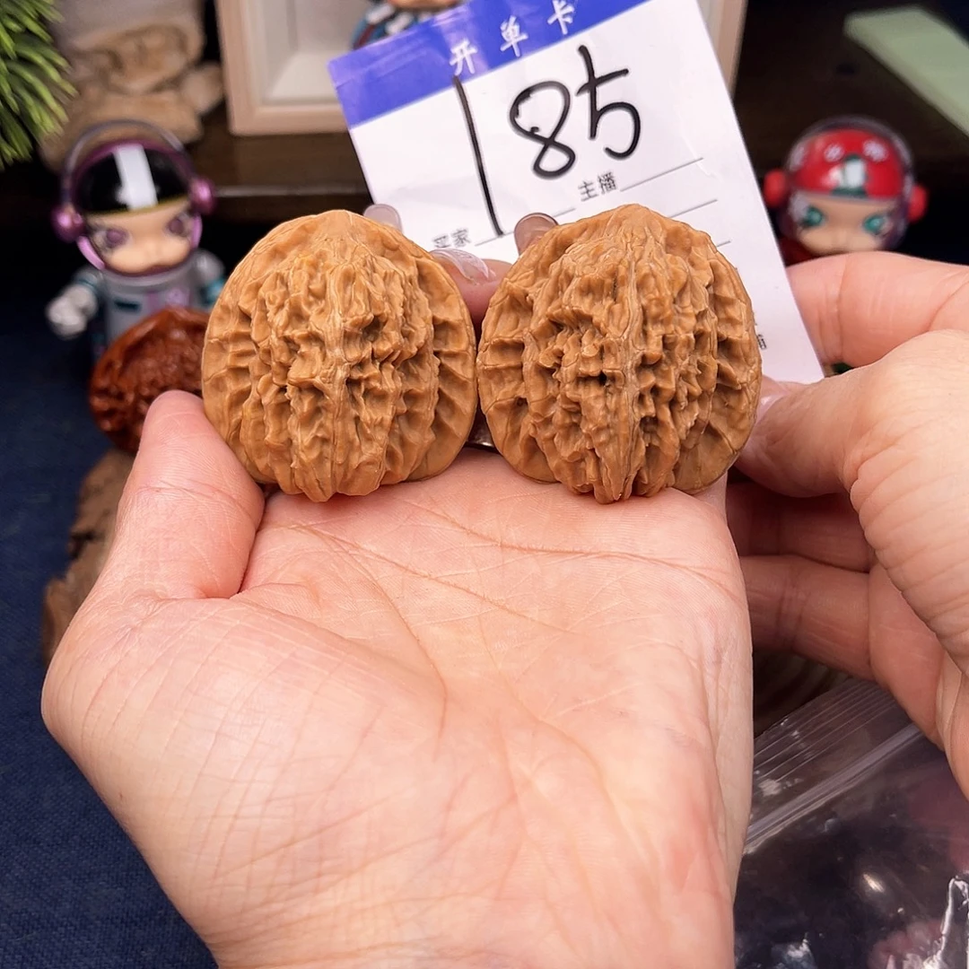 文玩核桃吊坠四座楼41+