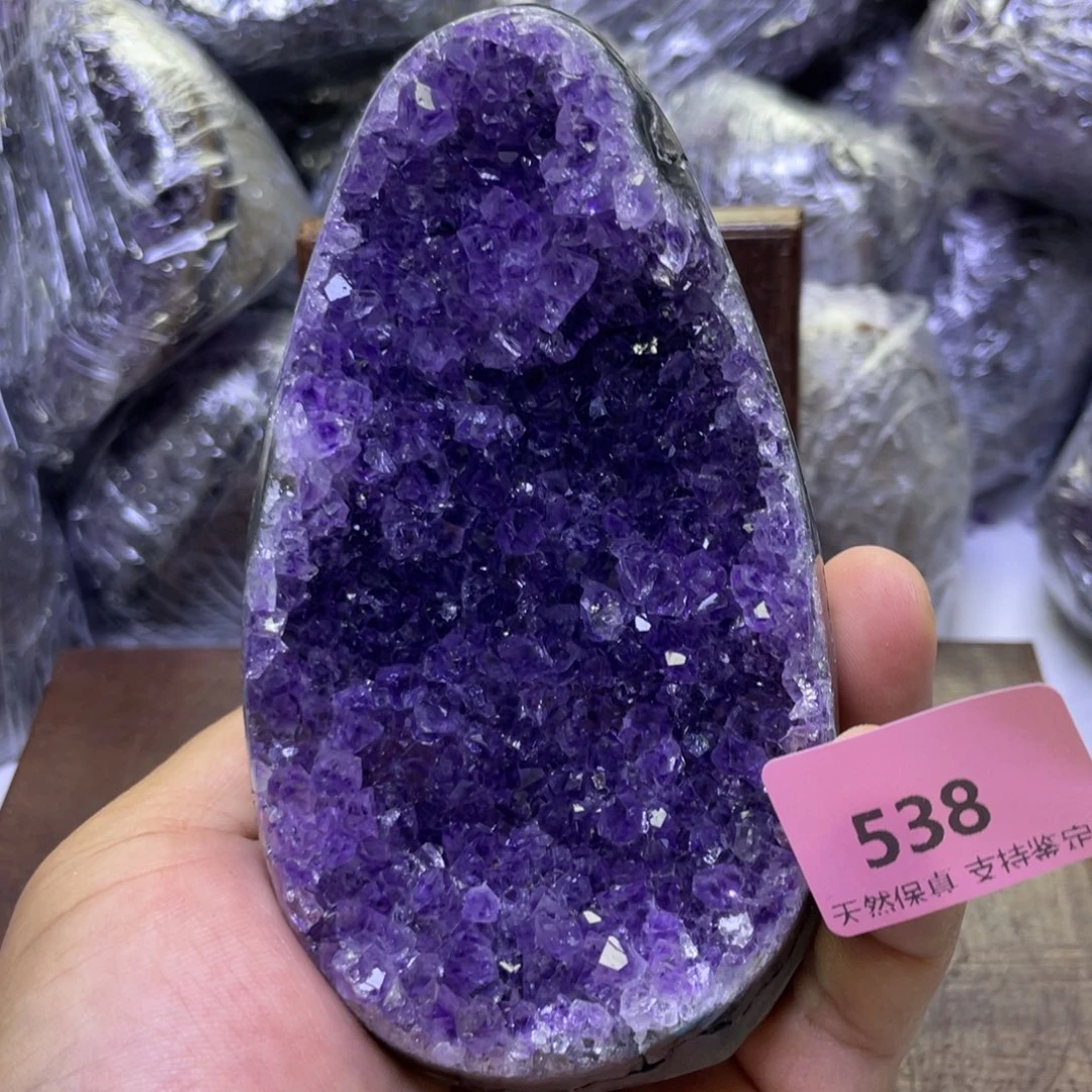 未镶嵌水晶大型摆件（非配饰）