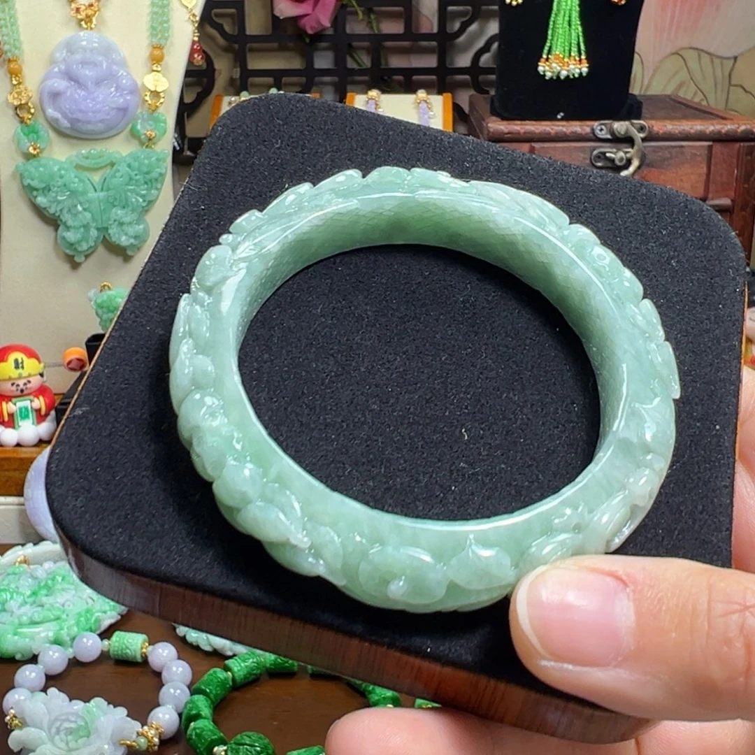 翡翠未镶嵌毛衣链手镯