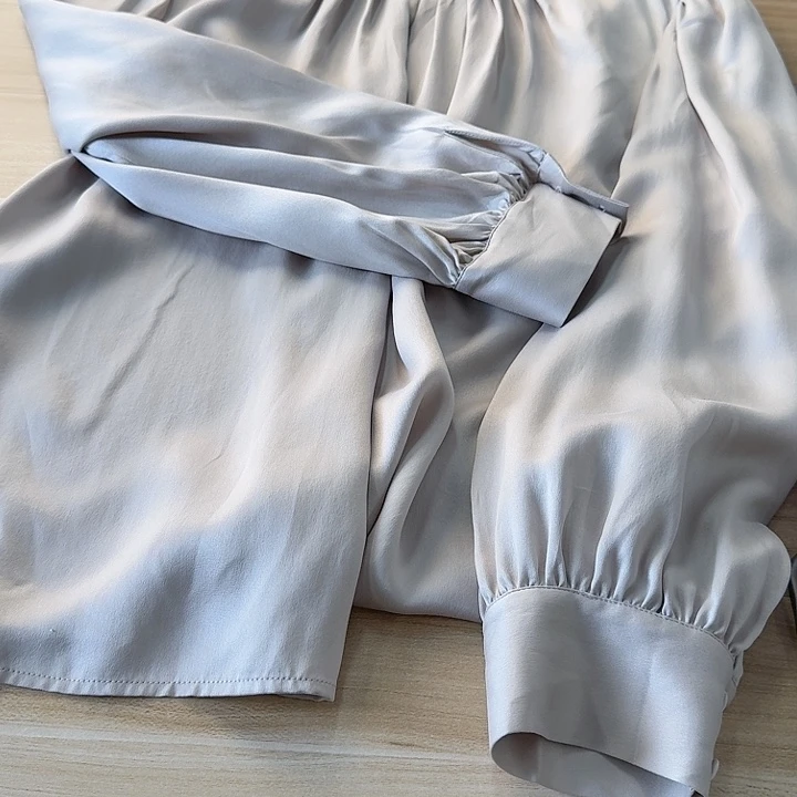 一百桑蚕丝女士衬衫