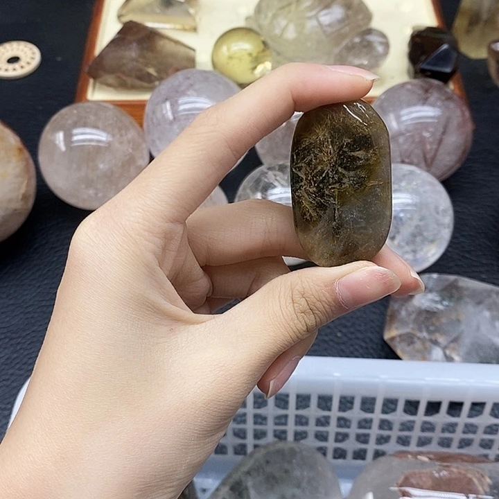 未镶嵌水晶珠宝半成品296水晶石