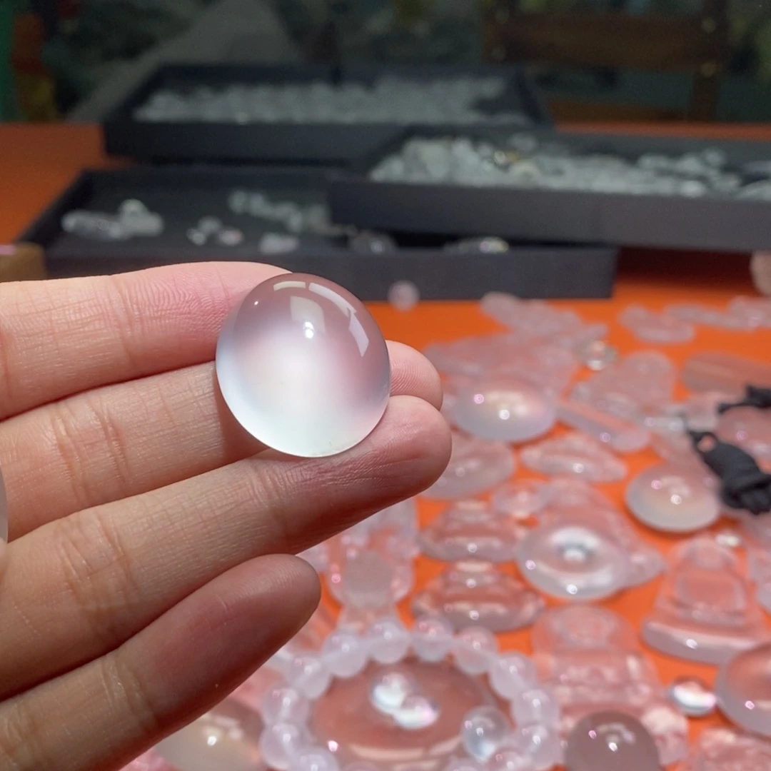 请***！石英质玉未镶嵌珠宝半成品