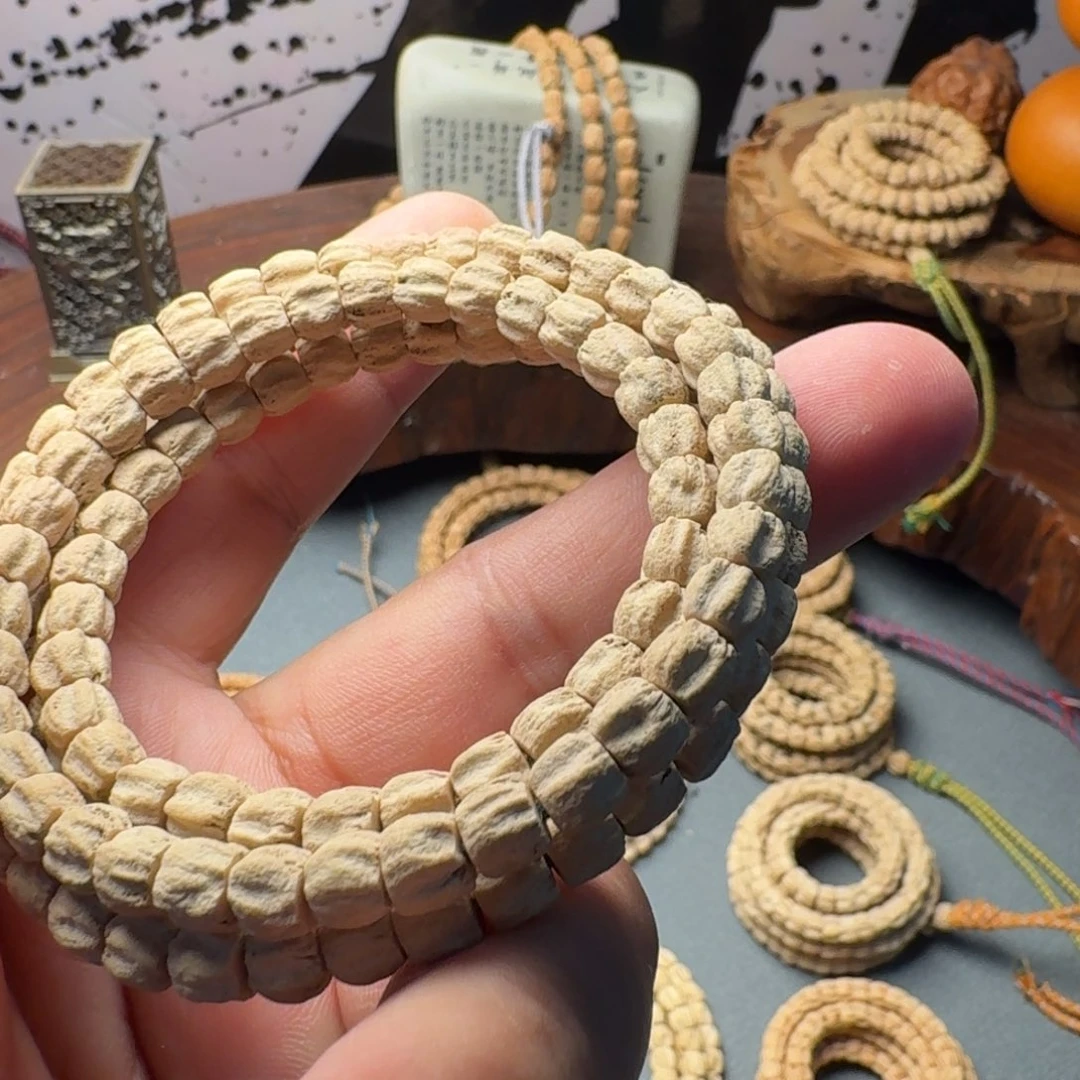 柏香籽/百香籽吊坠