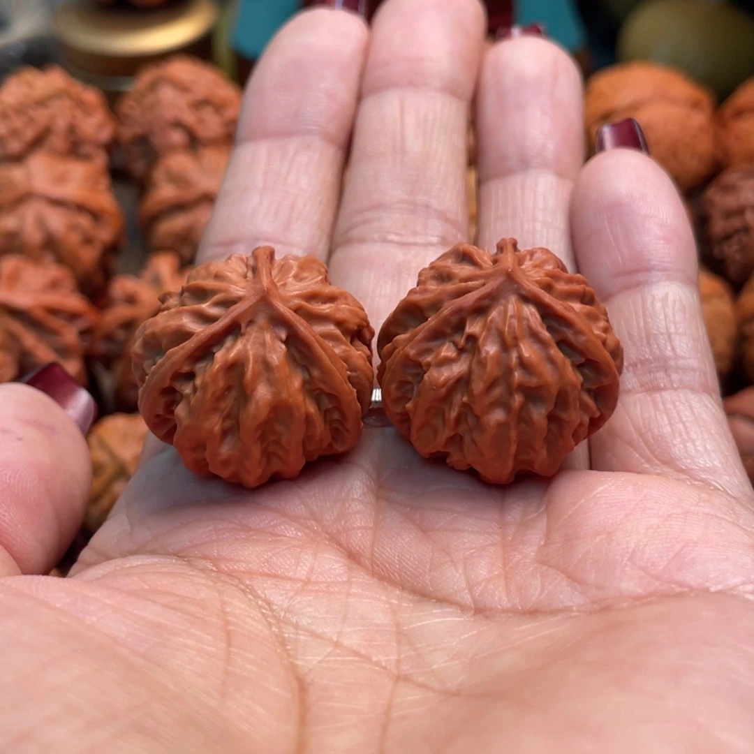 把件文玩核桃索**尔三棱