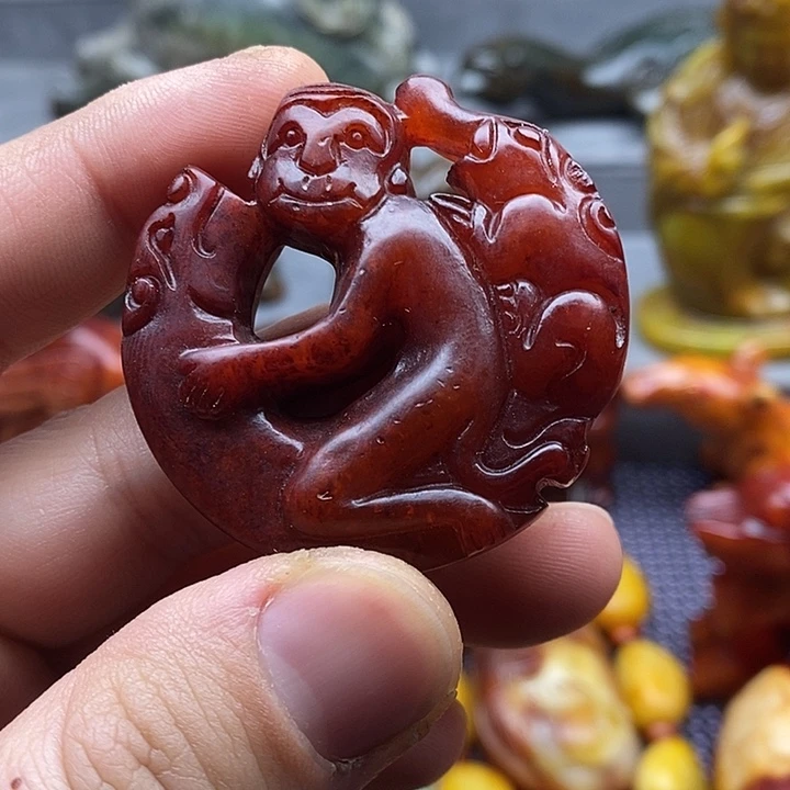 未镶嵌蛇纹石玉颈饰