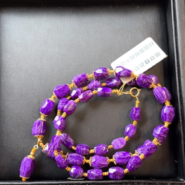 未镶嵌苏纪石（舒俱来）颈饰