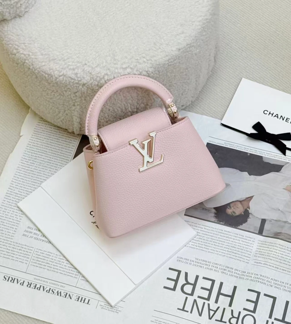未使用 LouisVuitton/路易威登 24年新品 capucine mini樱花粉