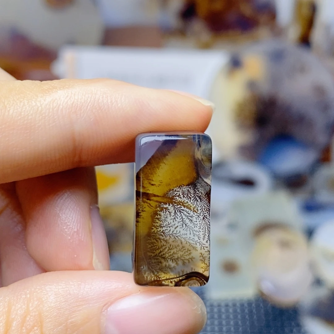 玛瑙/玉髓未镶嵌珠宝奇石