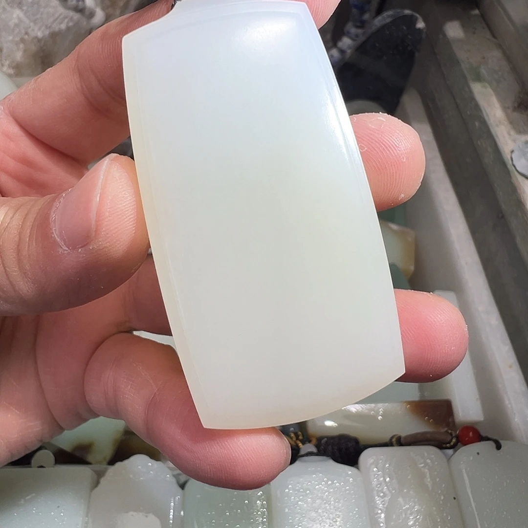 定制和田玉未镶嵌和田玉