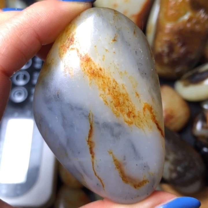 和田玉未镶嵌珠宝奇石